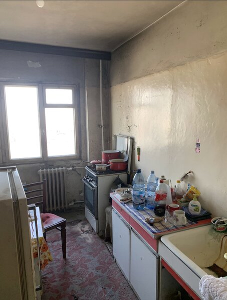 Rahova, Soseaua Alexandriei, Antiaeriana, bloc 1977.